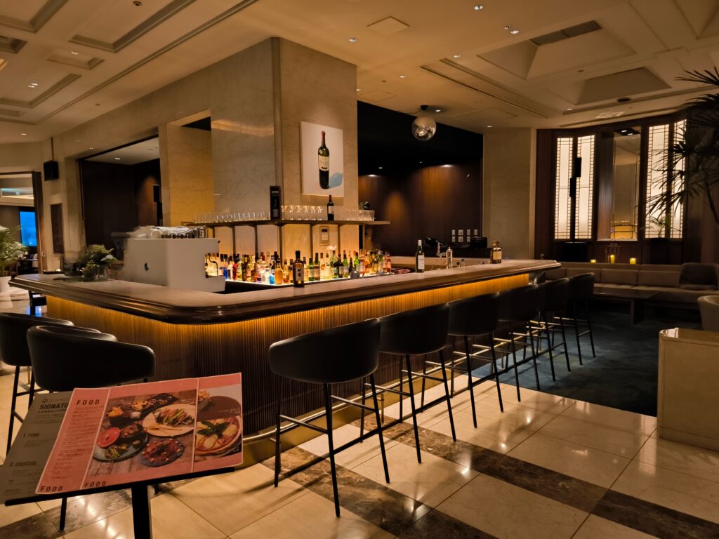 ＯＮＥ　ＳＴＡＴＩＯＮ　ＨＯＴＥＬ　ＫＵＭＡＭＯＴＯ　ロビー階のバー