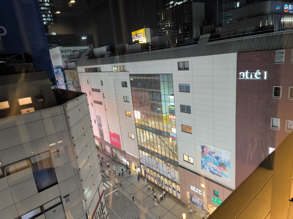 JR東日本ホテルメッツプレミア秋葉原　バルコニーからの眺め